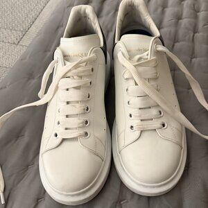Alexander McQueen Oversized Sneaker